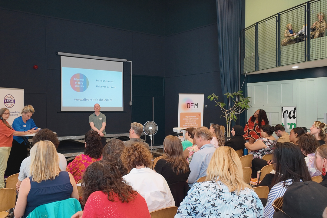Dilemmas of doing diversity en hun boeklancering over inclusief beleid.